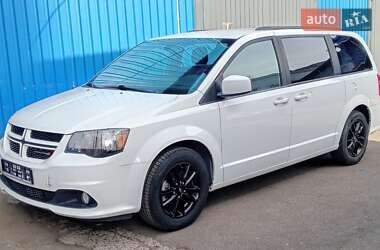 Ціни Dodge Grand Caravan Бензин