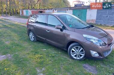 Ціни Renault Grand Scenic Бензин