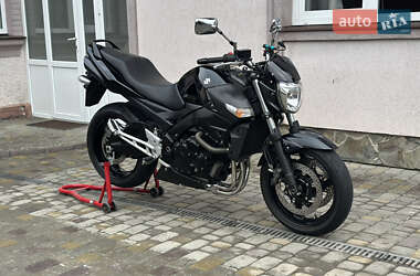 Ціни Suzuki GSR 400 Бензин