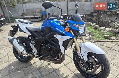 Ціни Suzuki GSR 750 Бензин
