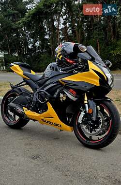 Цены Suzuki GSX-R 750 Бензин