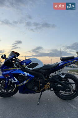 Цены Suzuki GSX-R 750 Бензин