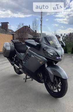Ціни Kawasaki GTR 1400 Бензин