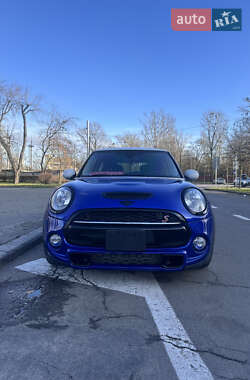 Цены MINI Hatch Бензин