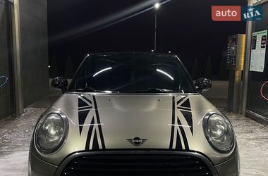 Цены MINI Hatch Бензин