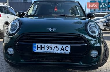 Ціни MINI Hatch Бензин