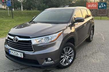 Ціни Toyota Highlander Бензин