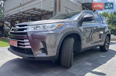 Ціни Toyota Highlander Бензин
