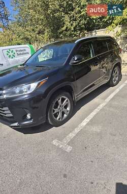 Ціни Toyota Highlander Бензин