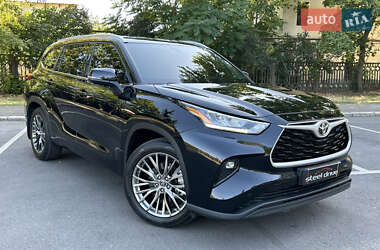 Ціни Toyota Highlander Бензин