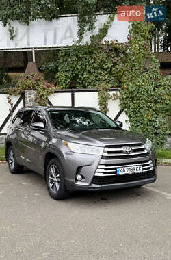 Ціни Toyota Highlander Бензин