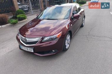 Ціни Acura ILX Бензин