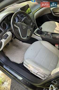 Ціни Opel Insignia Бензин