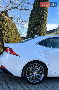Цены Lexus IS Бензин