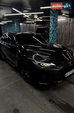 Цены Lexus IS Бензин