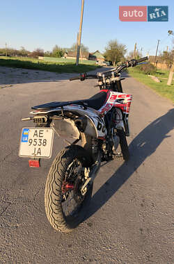 Ціни BSE J10 Бензин