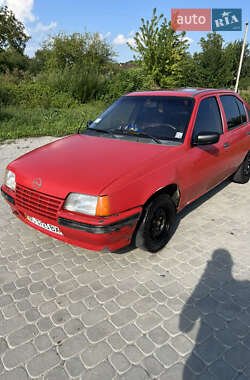 Ціни Opel Kadett Бензин