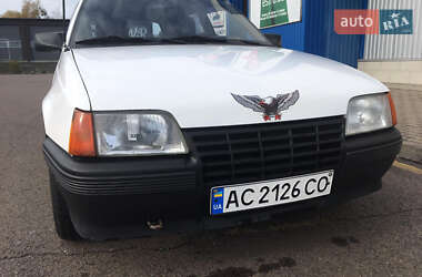 Ціни Opel Kadett Бензин