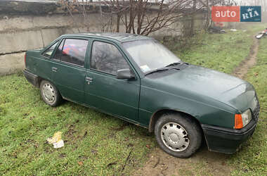Ціни Opel Kadett Бензин