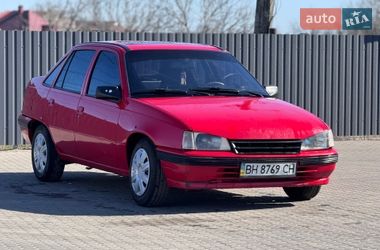 Ціни Opel Kadett Бензин