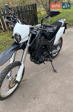 Ціни Lifan KPX 250 Бензин