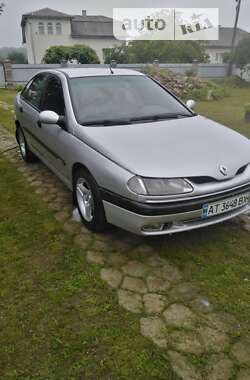 Ціни Renault Laguna Бензин