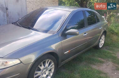 Ціни Renault Laguna Бензин