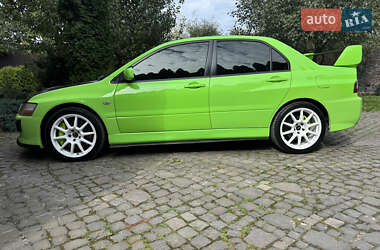 Ціни Mitsubishi Lancer Evolution Бензин