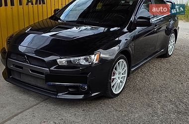 Ціни Mitsubishi Lancer Evolution Бензин