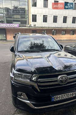 Цены Toyota Land Cruiser Бензин