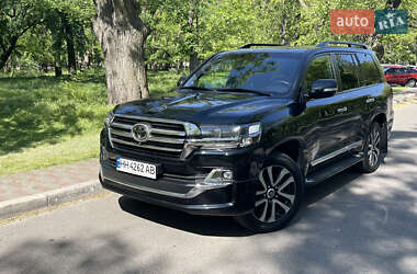 Ціни Toyota Land Cruiser Бензин