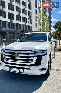 Ціни Toyota Land Cruiser Бензин