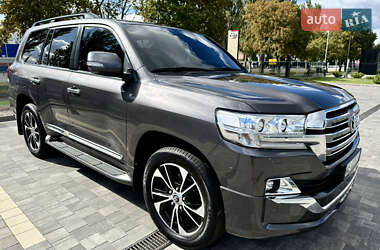 Ціни Toyota Land Cruiser Бензин