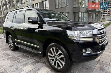 Ціни Toyota Land Cruiser Бензин