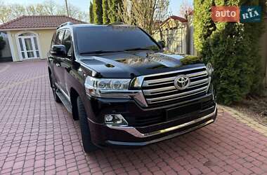 Цены Toyota Land Cruiser Бензин