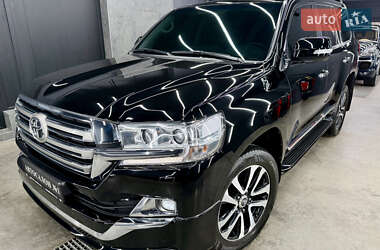Ціни Toyota Land Cruiser Бензин