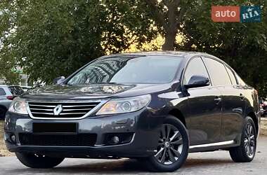 Цены Renault Latitude Бензин