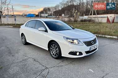 Цены Renault Latitude Бензин