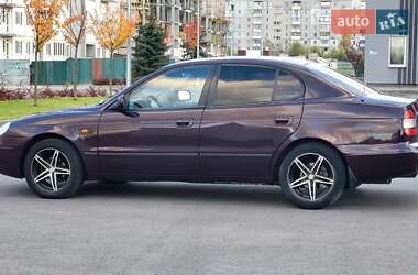 Ціни Daewoo Leganza Бензин