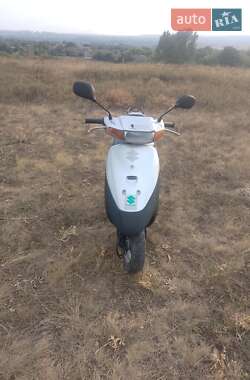 Цены Suzuki Lets Бензин