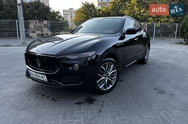 Цены Maserati Levante Бензин