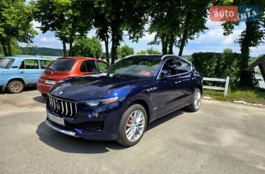 Цены Maserati Levante Бензин
