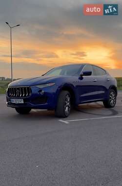 Цены Maserati Levante Бензин