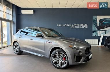 Цены Maserati Levante Бензин