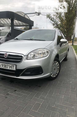 Цены Fiat Linea Бензин