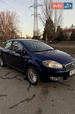 Ціни Fiat Linea Бензин