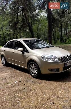 Ціни Fiat Linea Бензин