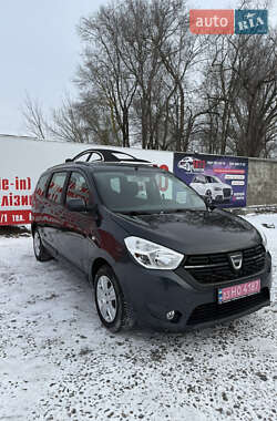 Цены Dacia Lodgy Бензин