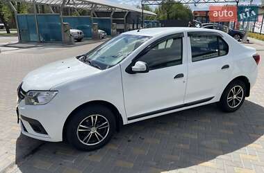 Ціни Renault Logan Бензин