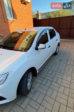 Цены Renault Logan Бензин